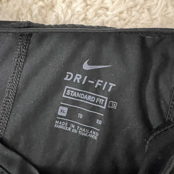 Girls XL Nike Dri- Fit Black Tank Top - Picture 3 of 5